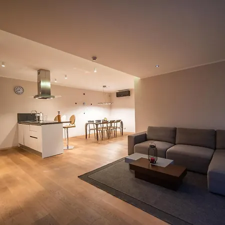 Visore - Victor Apartman *